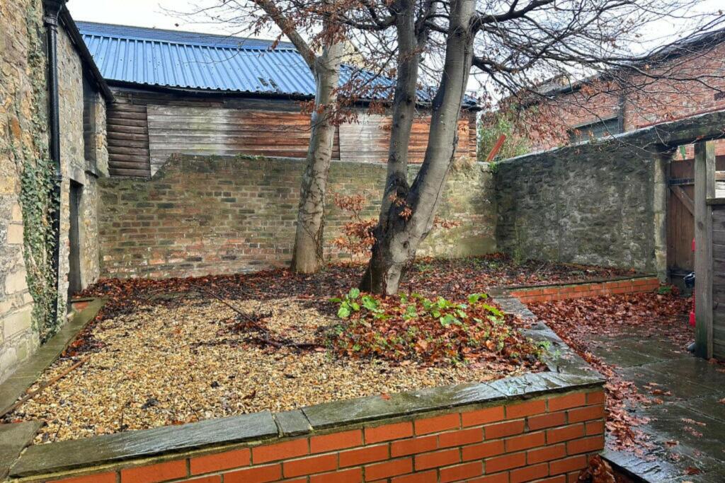 Flat D, 23 Horsemarket, Barnard Castle, County Durham DL12 8LX