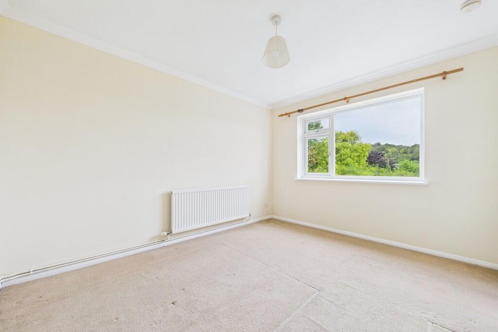 CAM01085G0-PR0629...