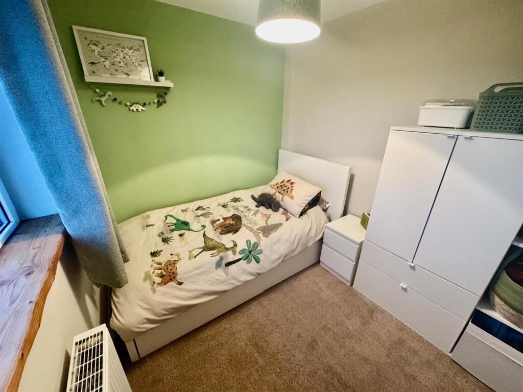 Bedroom 3.jpg