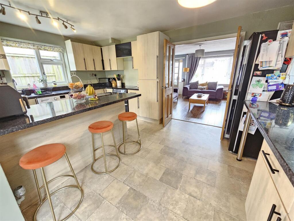 Kitchen Diner into Living Room.jpg