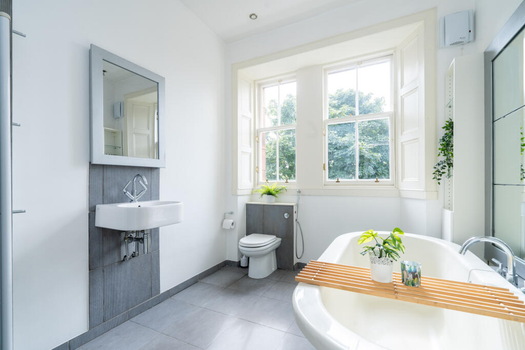 16 (3F1) East Mayfield (1)