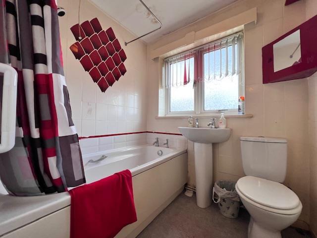 Bathroom.jpeg