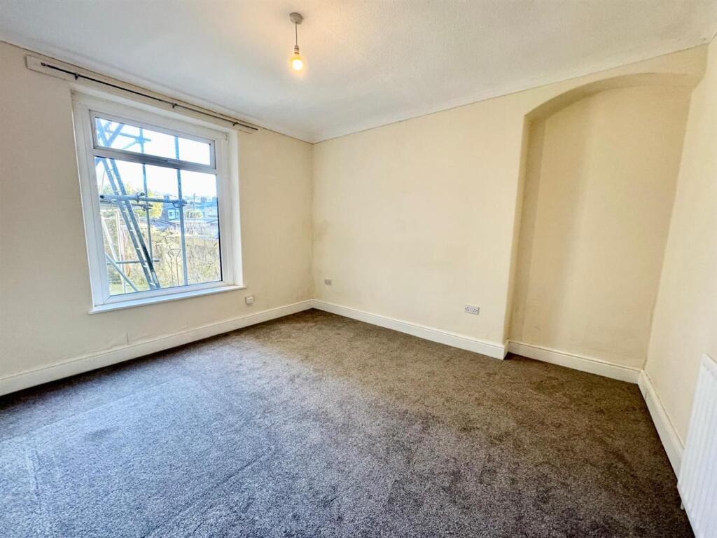 PHOTO-2025-02-06-22-35-26 (8).jpg