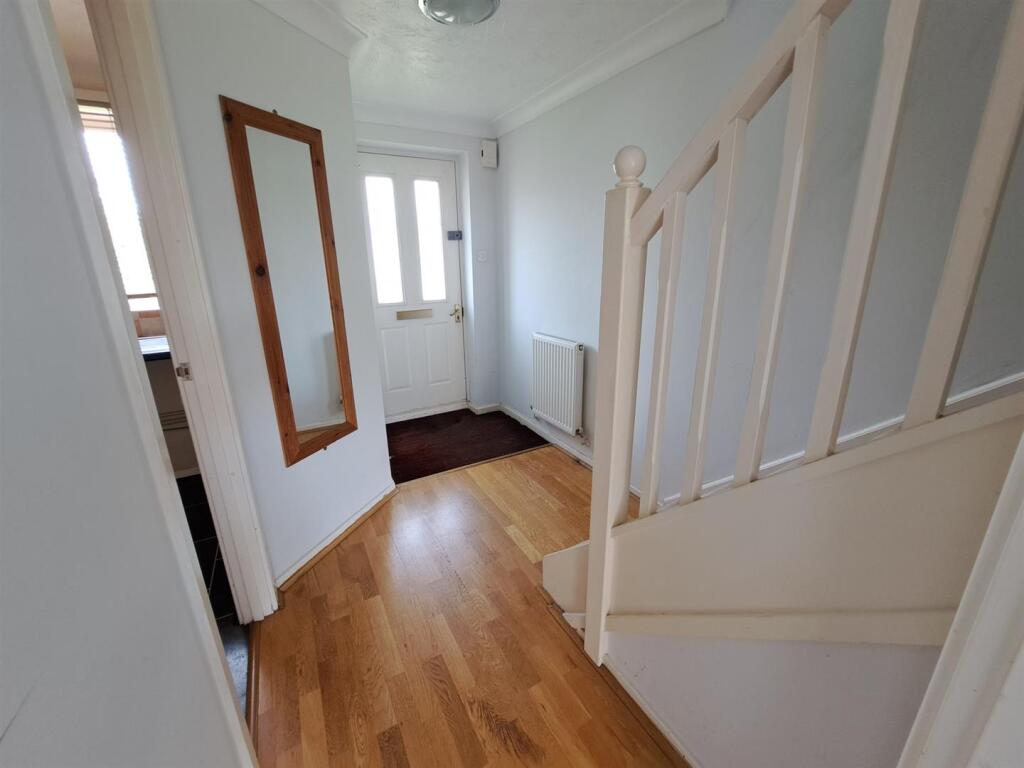 Riverstone Way, Northampton