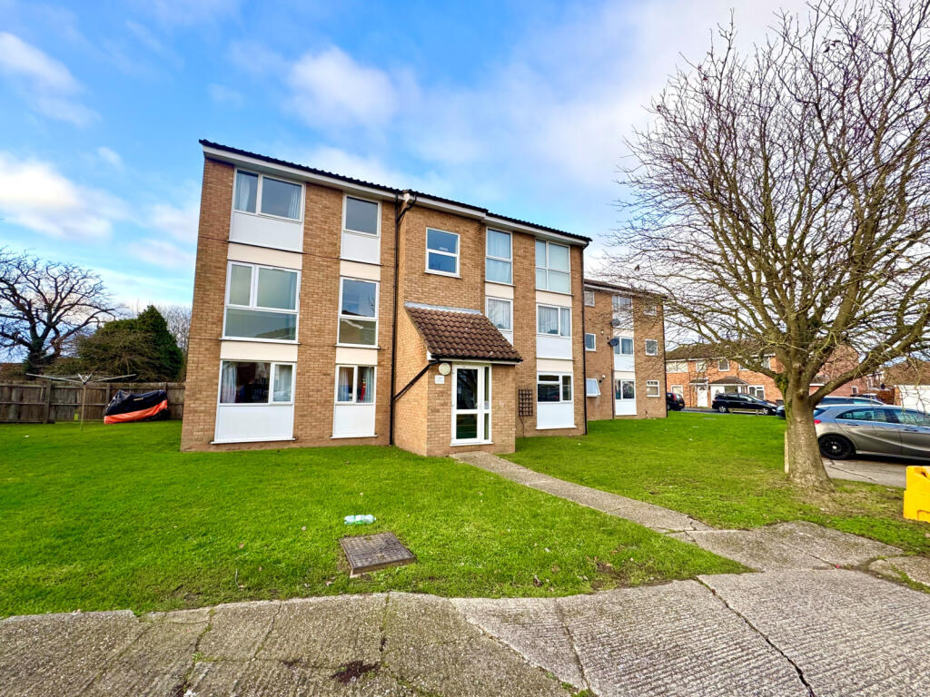 Woodrose Lodge, Lupin Drive, Essex, CM1 6FS