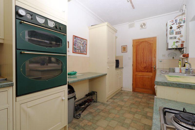 Breakfast Kitchen 