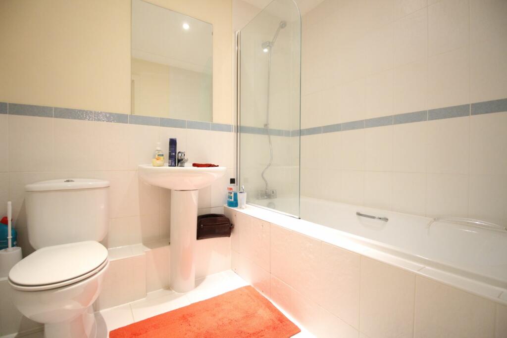 En-suite One