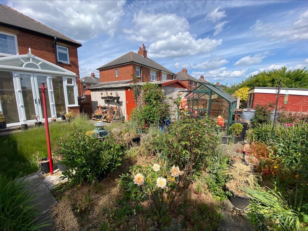 Bramleys Estate Agents - Trenton Road - Batley (21