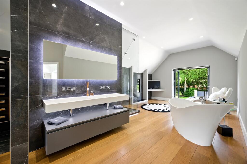 Master Bedroom Suite