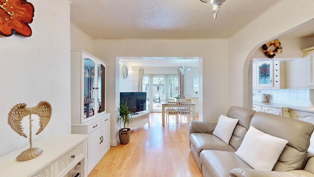 Open Plan Dining Room