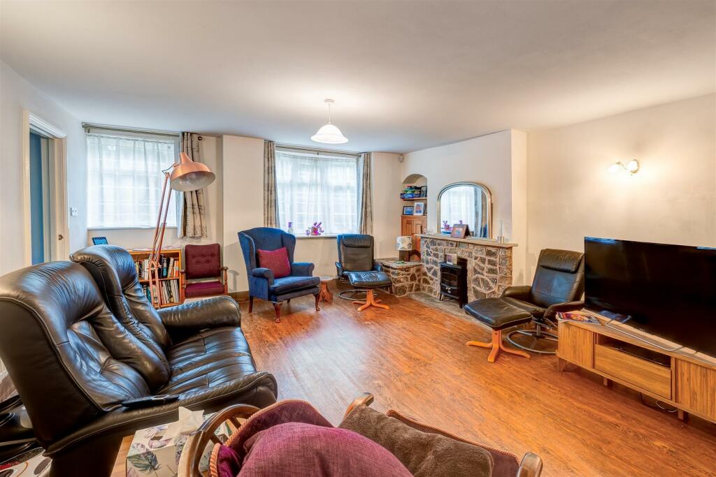 12 Altar Stone Lane, Markfield