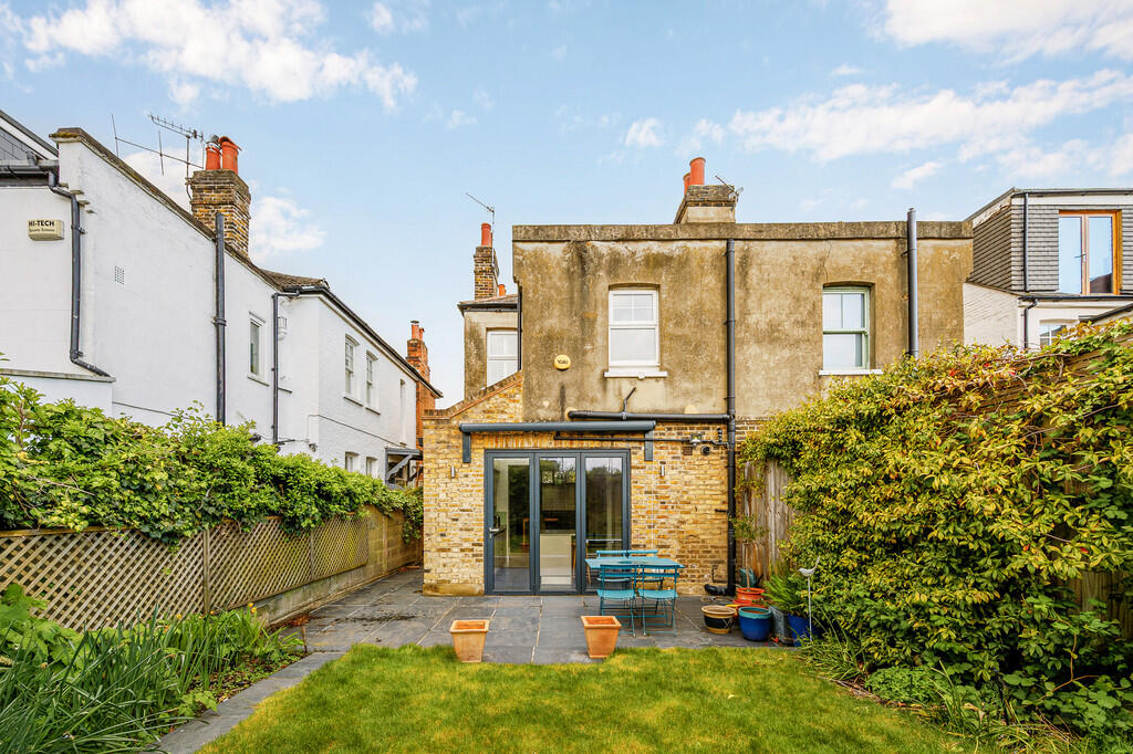 Church Gardens (9...