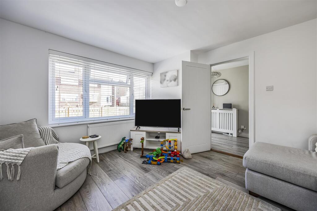 9 High Walk, Fareham-PorticoMarketing-Nexa-14.jpg