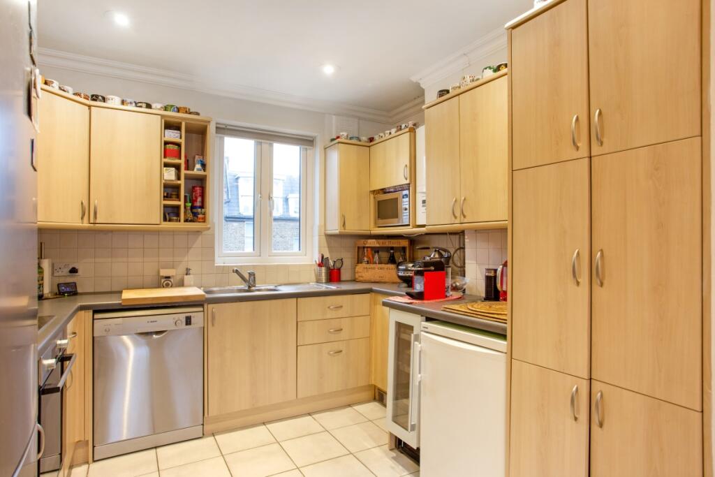 83319_7 Tournay R...