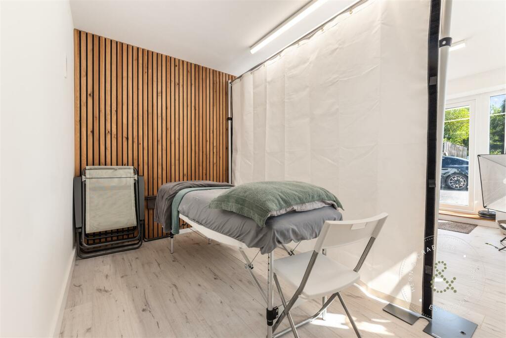 Pencoed Avenue, Annex.jpg