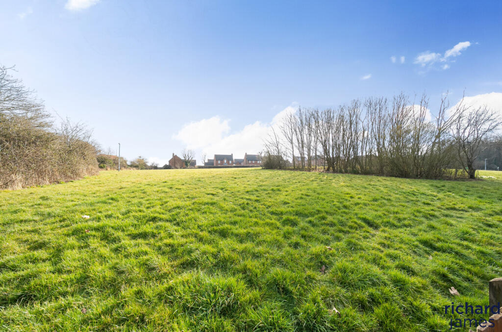 439891b7bad246058c2ec0b9370e176d