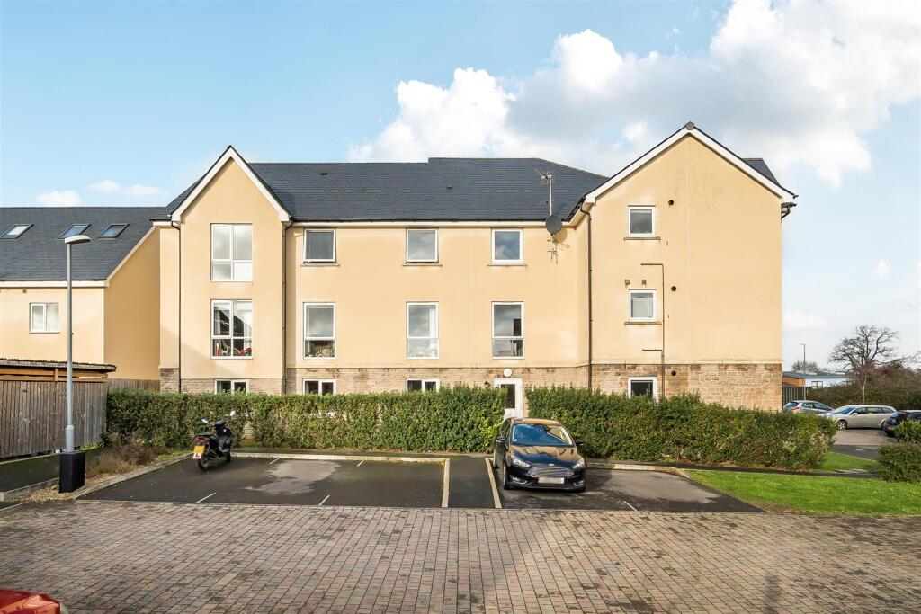 Greenfield Road, Keynsham, Bristol