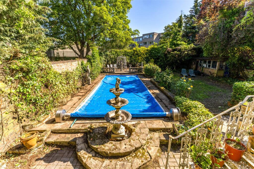 Rear Swimming Pool