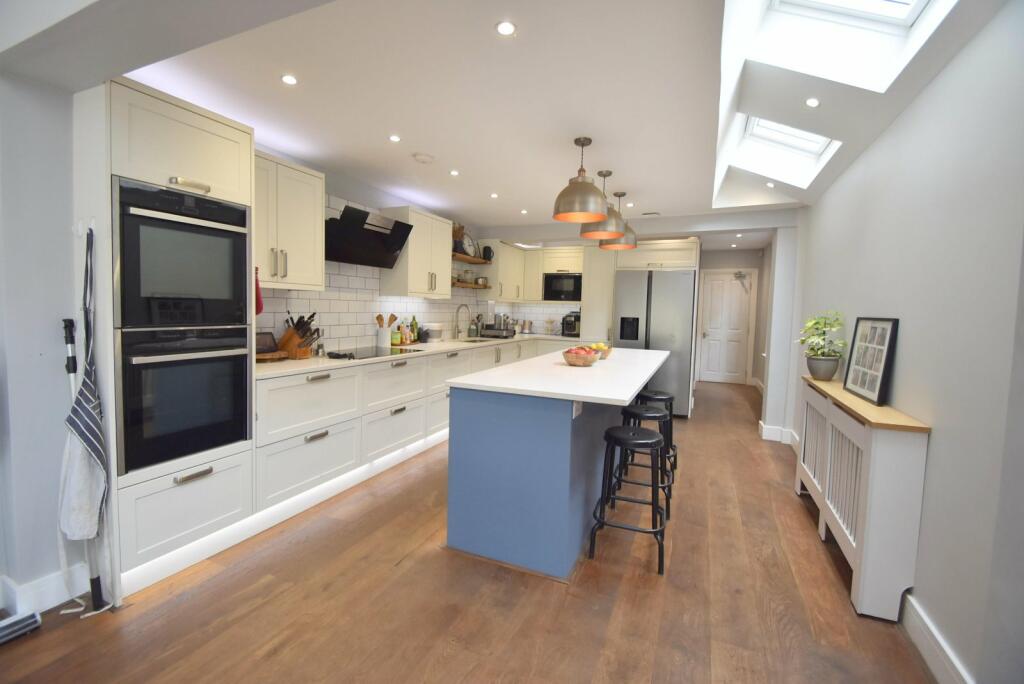 Kitchen Family