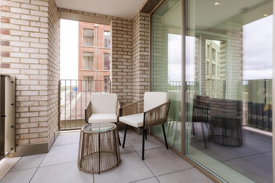 Apartment 40, Fusion -