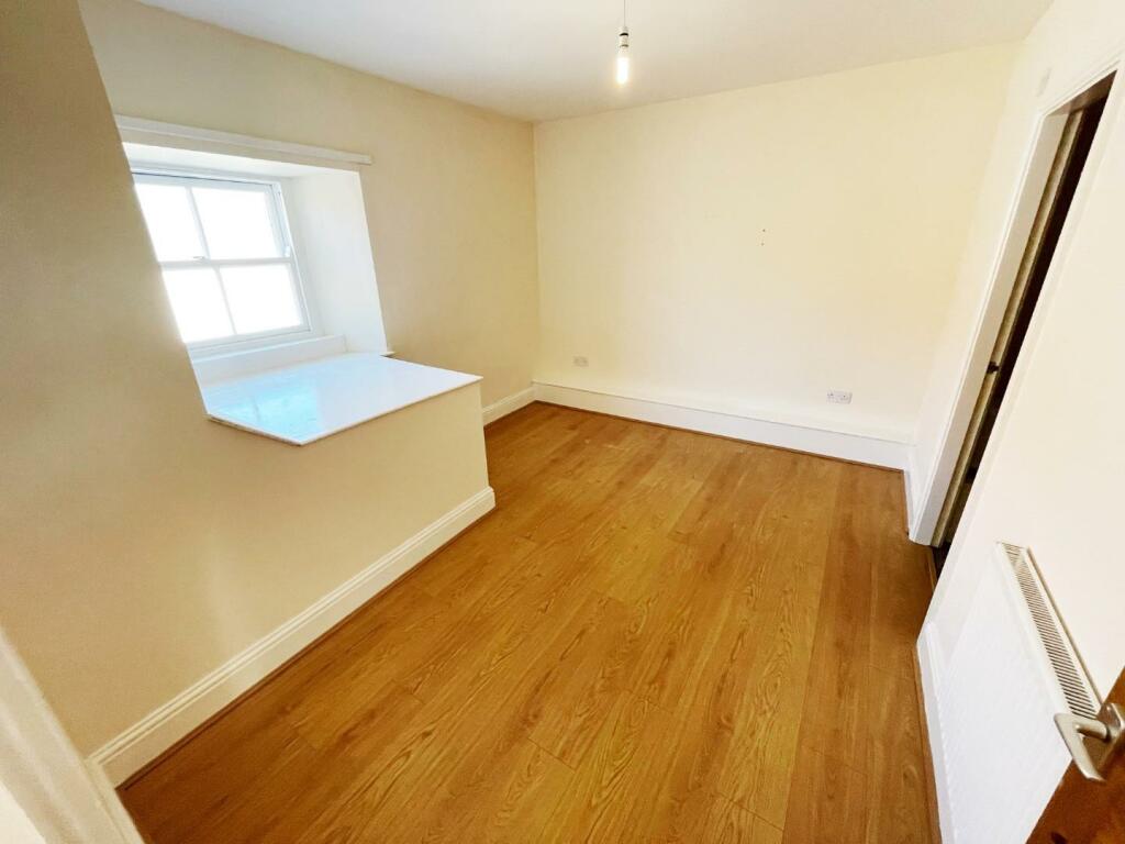 bedroom.jpg