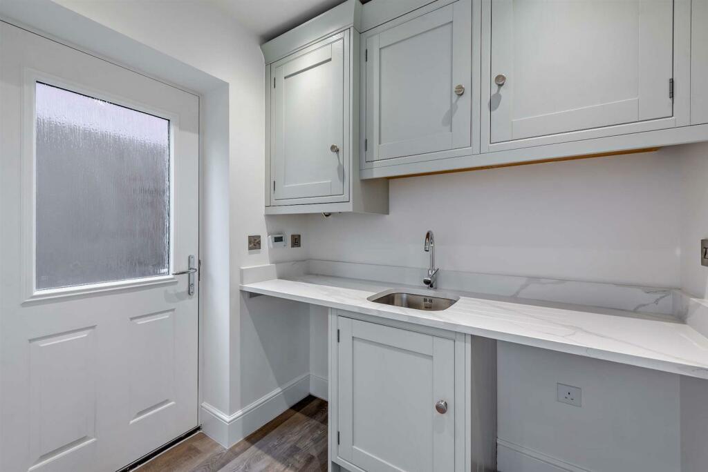 8627453-interior17-800.jpg