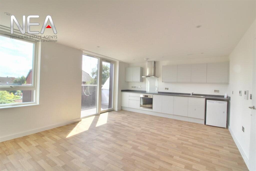 Dining / Living Room