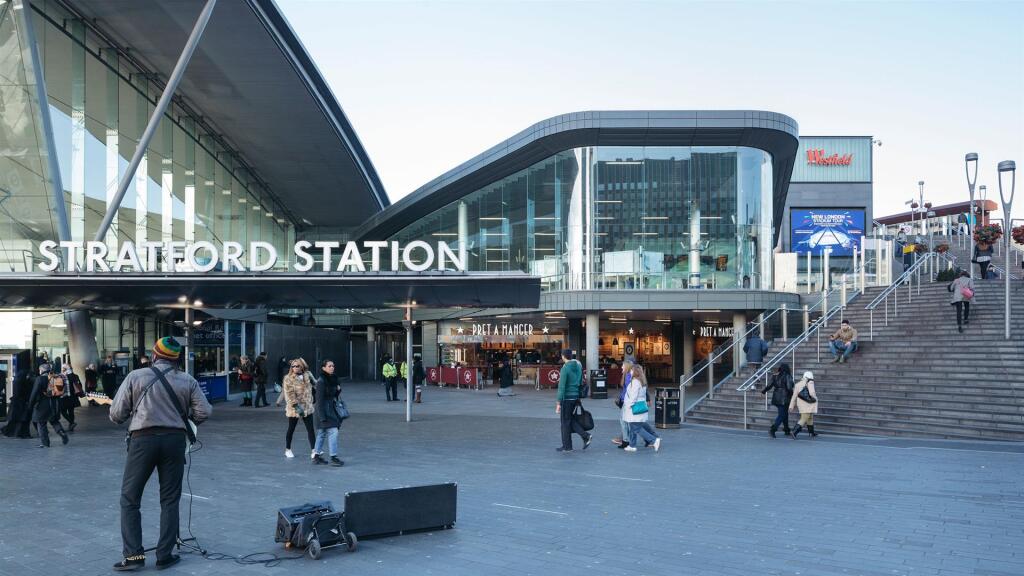 strat station.jpg
