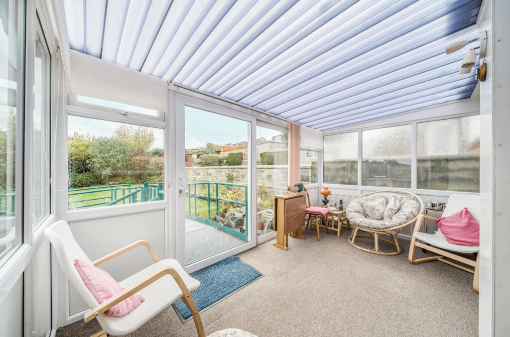 1375219-2-6908c9e...