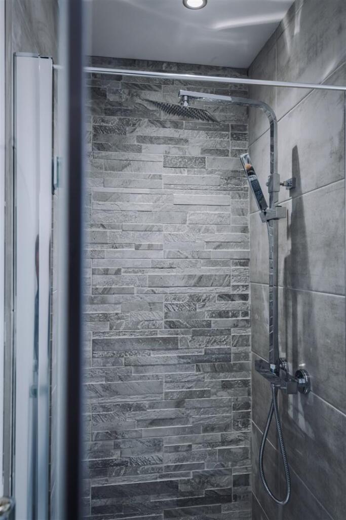 Dean Street Ensuite shower.jpg