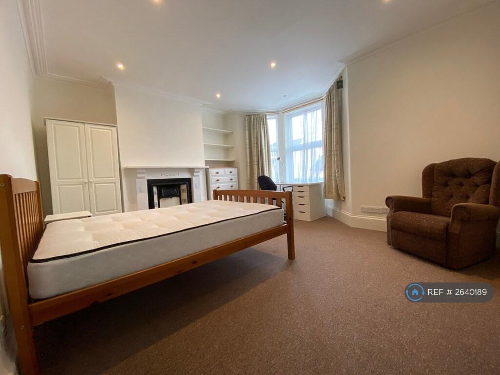 First Floor Front Bedroom