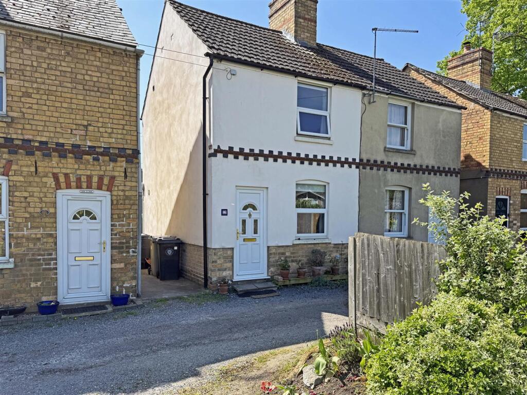 Zebra Cottages, Stamford