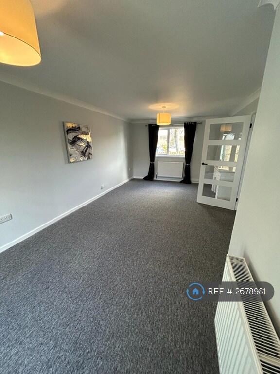 Living Room/ Diner