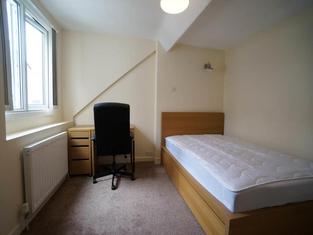 1SackvilleTerraceApartment3_B1.2.JPG