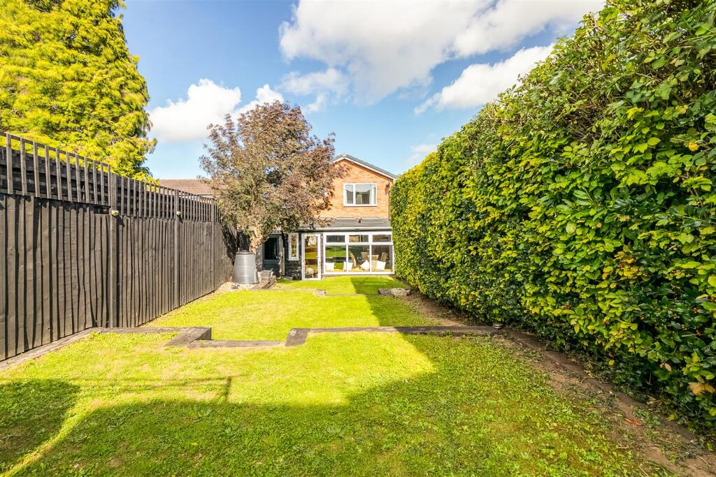 Halsey Drive 120-5.jpg