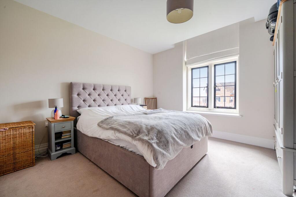 Bed 1