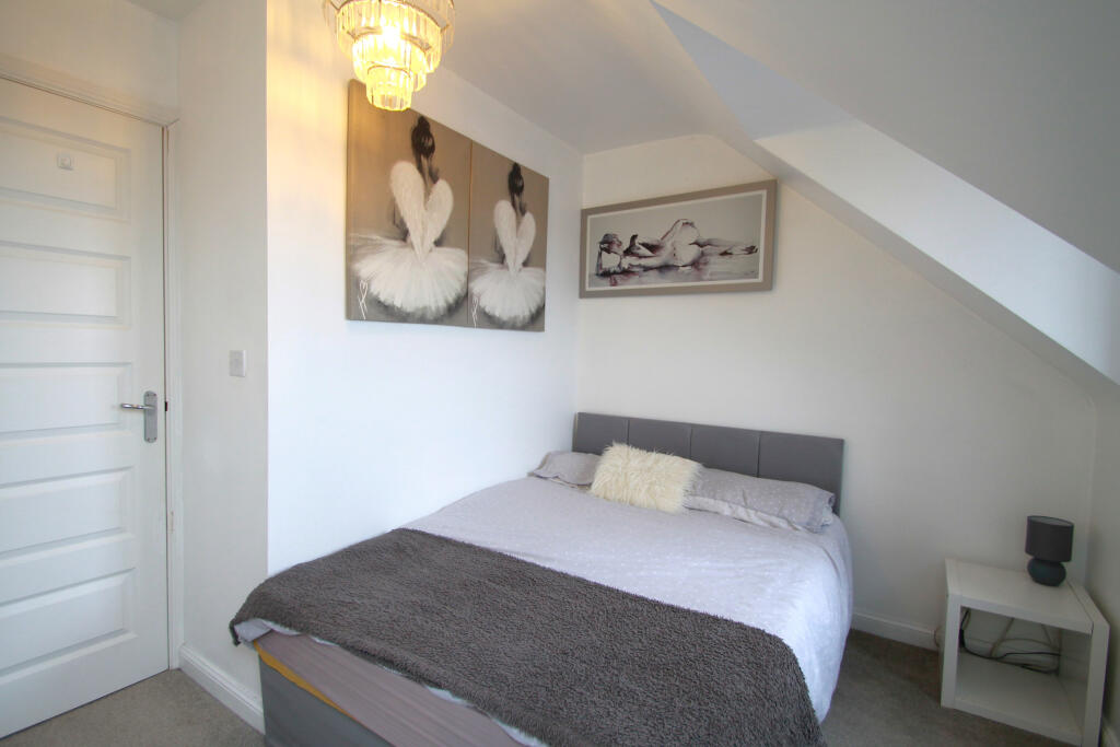 May Drive, Glenfield, Leicester, Leicestershire