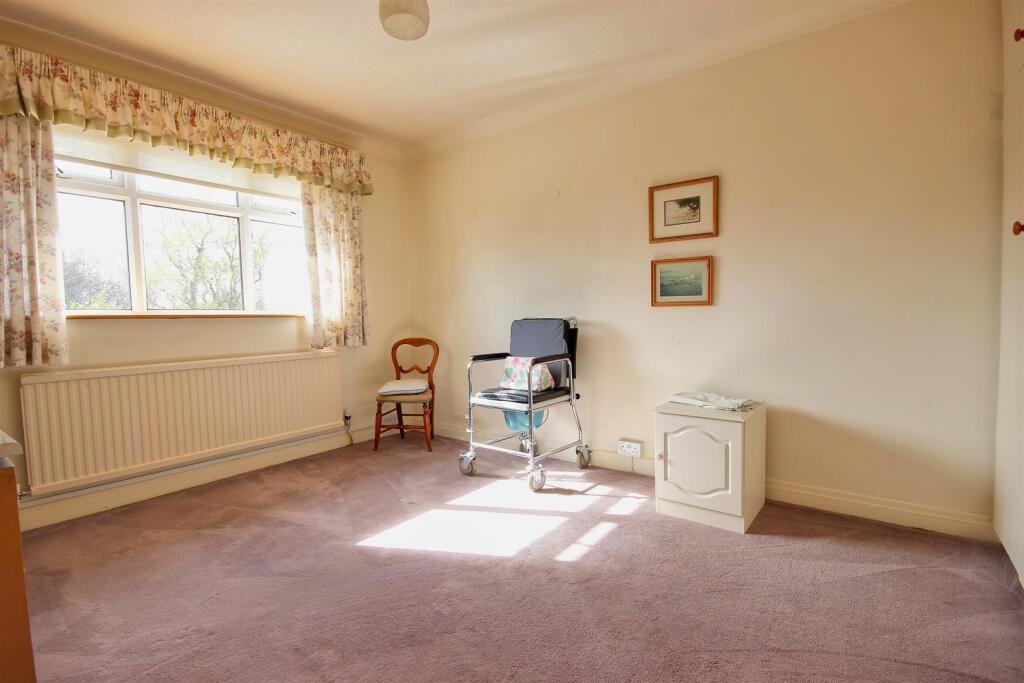 Strawberry Gardens, Hornsea (14).jpg
