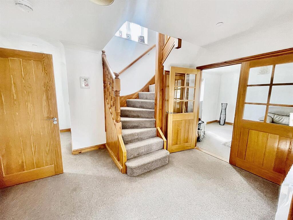 WhatsApp Image 2024-08-29 at 16.12.24 (1).jpg