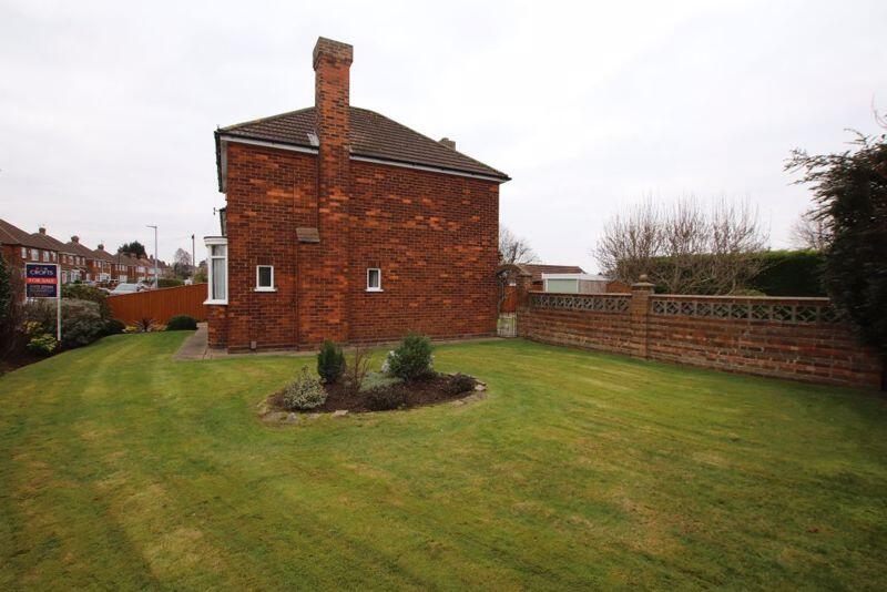 Front and side garden