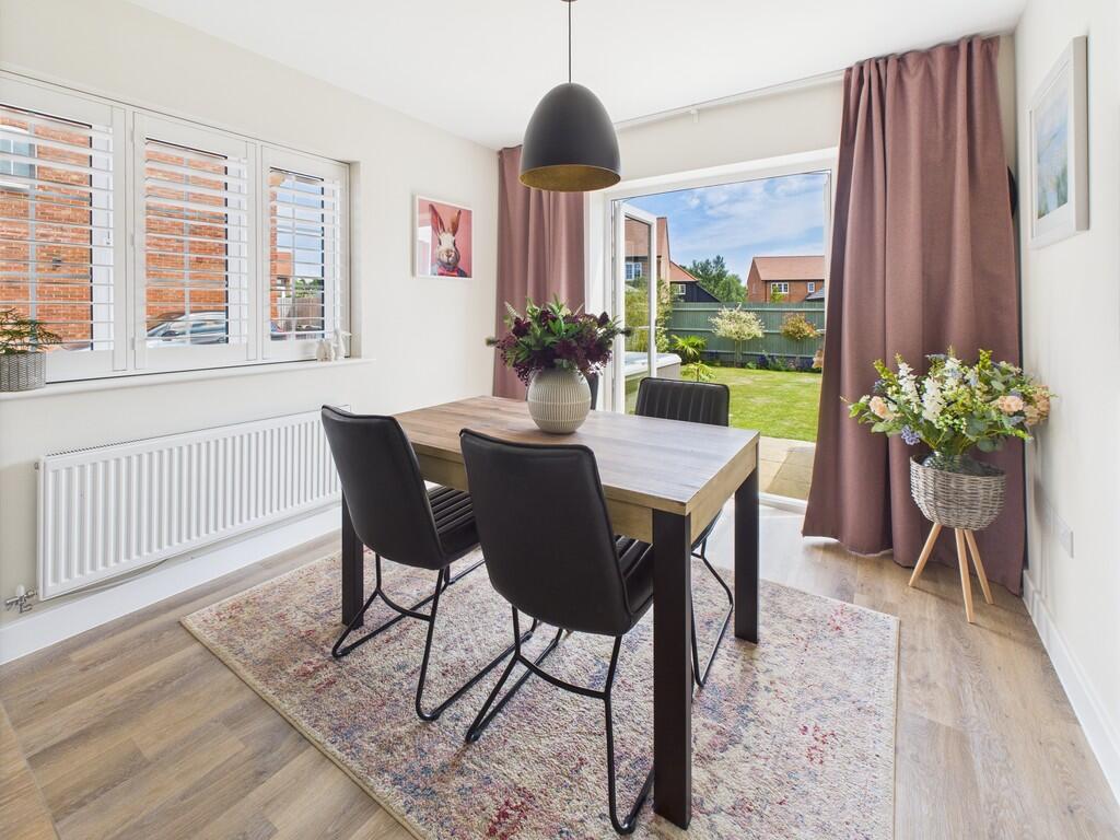 CAM05068G0-PR0038...