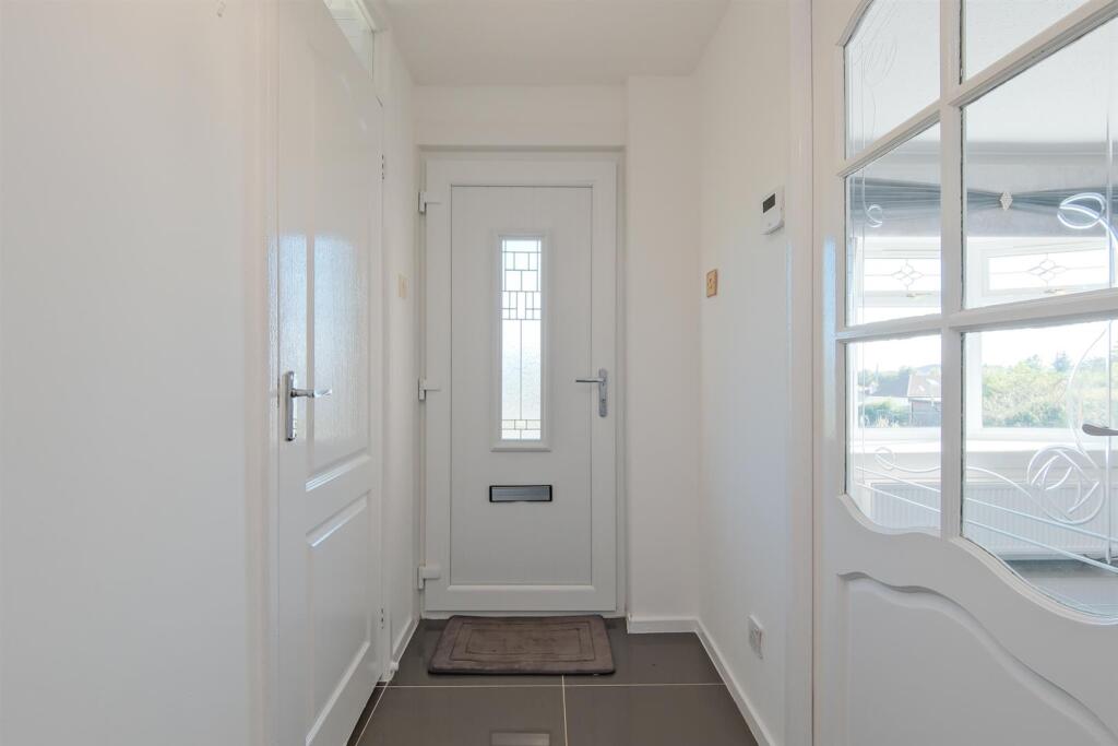 002-23 Arden St Plains Airdrie ML6 7LB.jpg