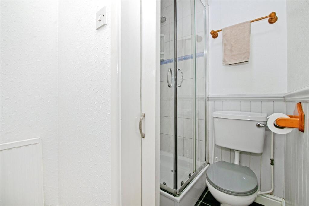 En Suite Shower/Wc