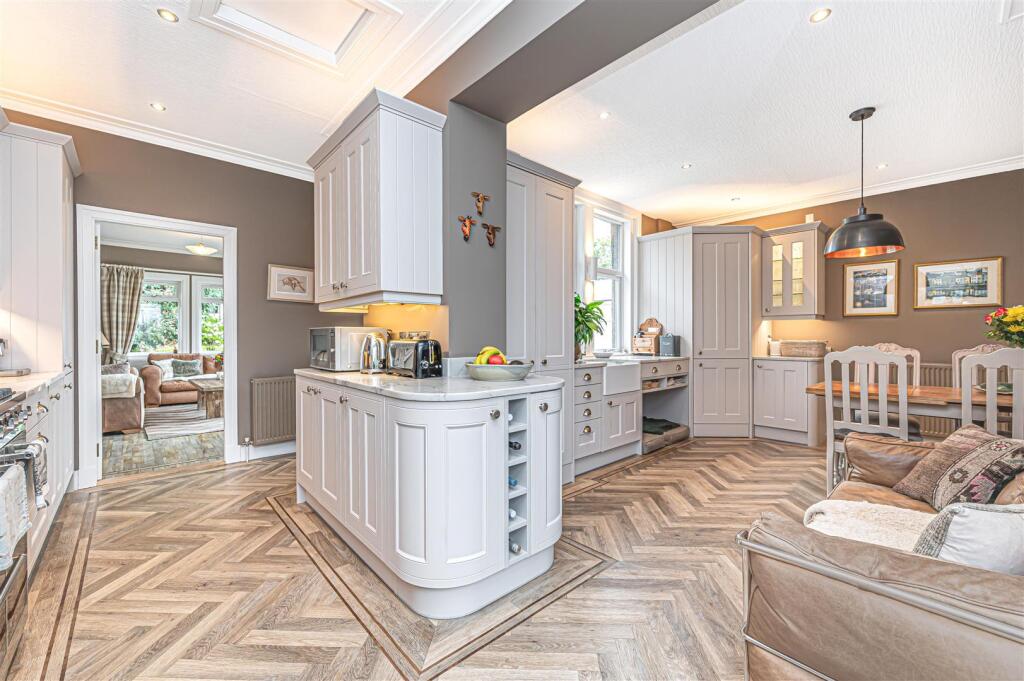 untitled (11 of 1).JPG