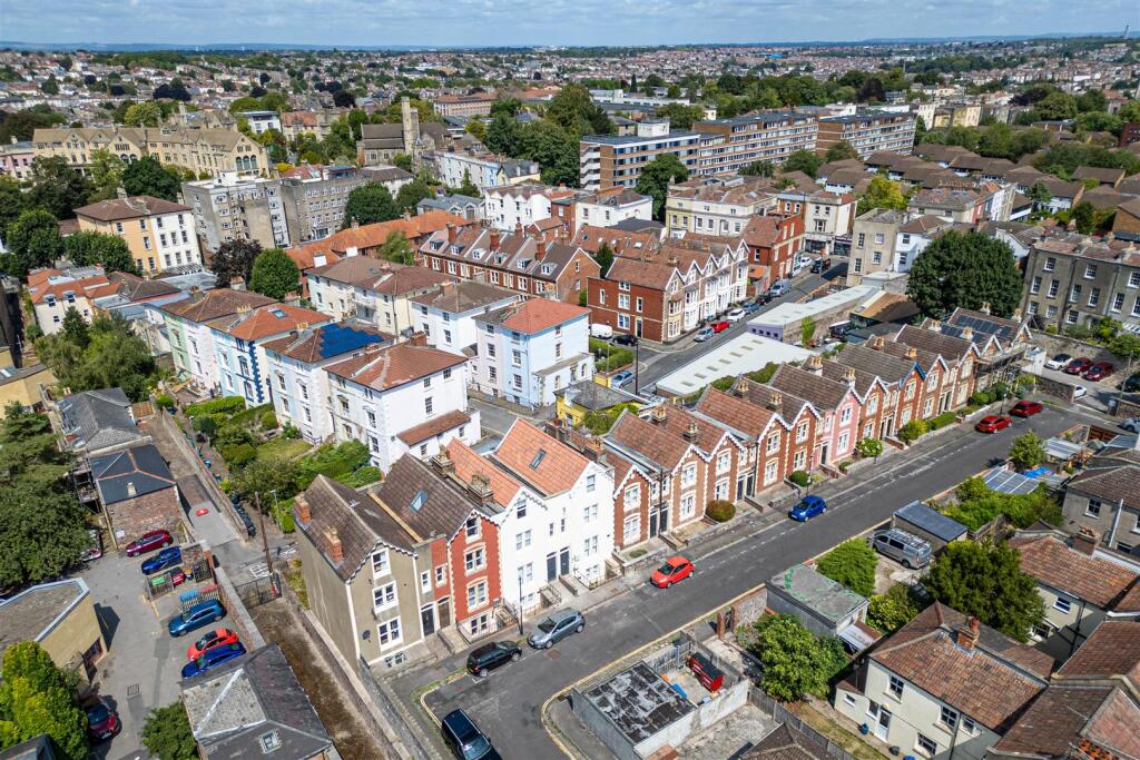 16 Osborne Villas, Kingsdown, Bristol, BS2 8BP | F