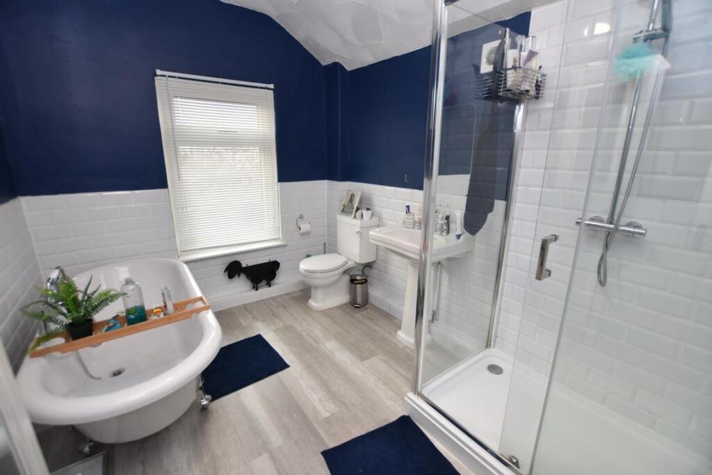 DSC_0999 - Copy (4).JPG