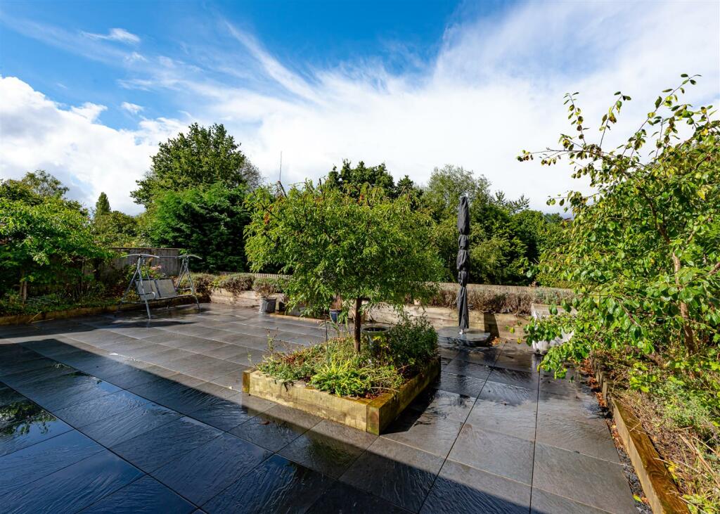 109 Rookery Road-garden5 SEPT24.jpg