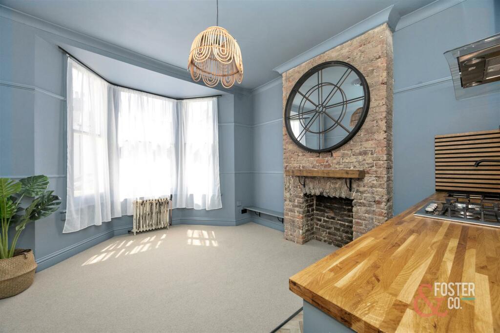 Ditchling Rise, 23-002.JPG