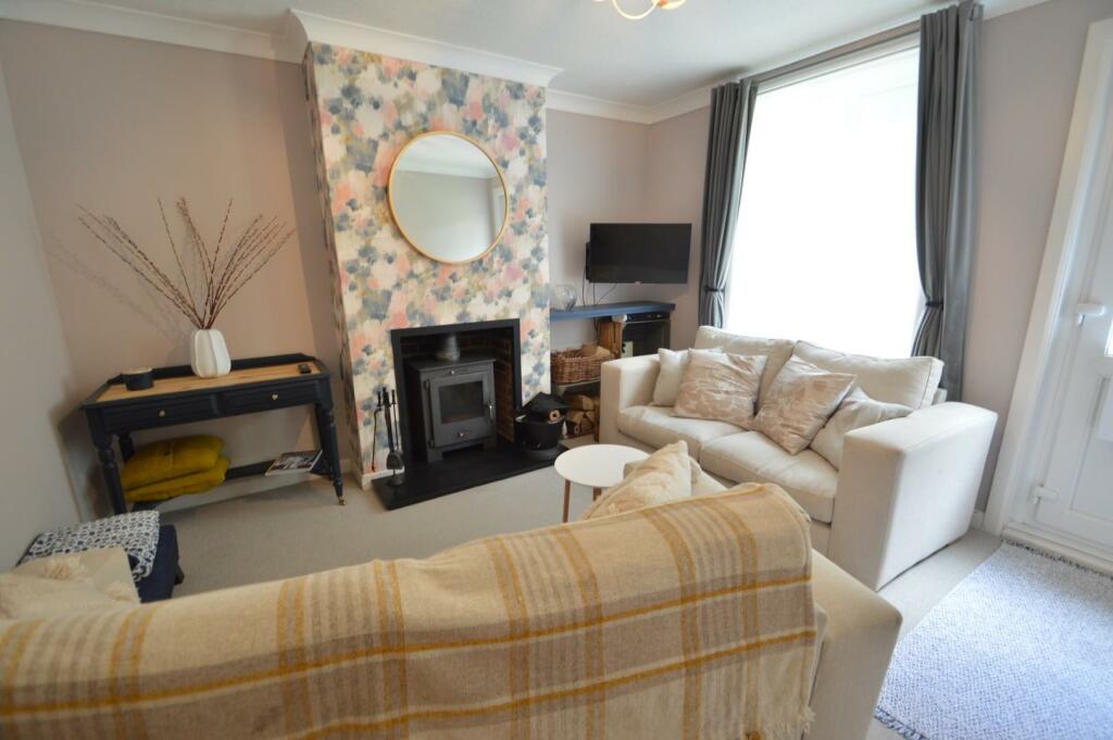 SITTING ROOM