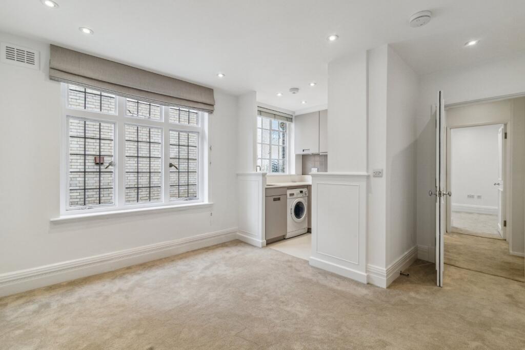 Reception/ Kitchen